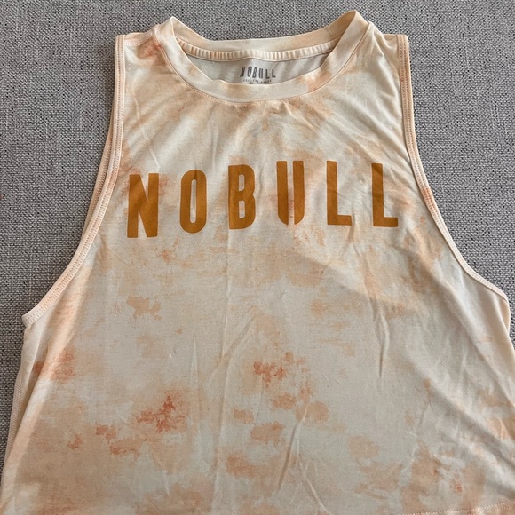 NOBULL Tops - NOBULL Women's Boxy Crop Muscle Tee